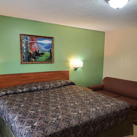 Budget Inn Edinburg Extérieur photo