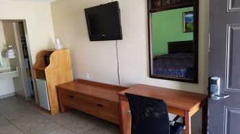 Budget Inn Edinburg Extérieur photo