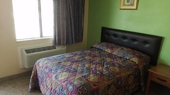 Budget Inn Edinburg Extérieur photo